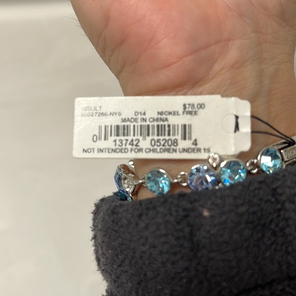 NWT Givenchy bracelet - Picture 3 of 7